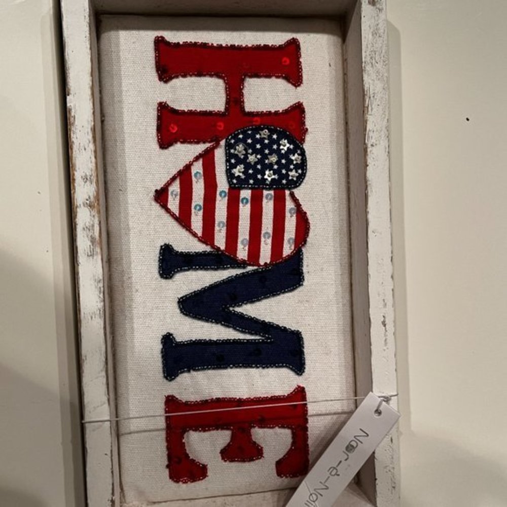 Patriotic Home‎ Decor (Set of 2) / new) - Picture 8 of 14